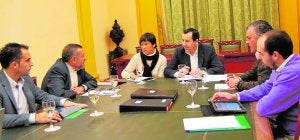 Ruiz Espejo: «El Gobierno no puede estar en una indecisión permanente sobre el anillo de Antequera»