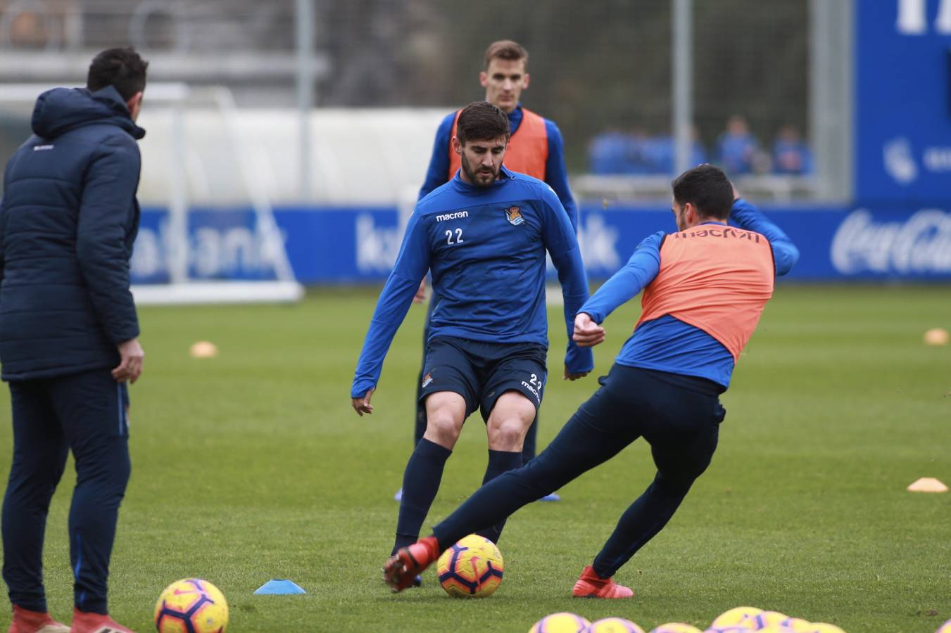 Navas y el portero Unai Agirre han sido las novedades en una sesión en la que no ha estado Moyá. 