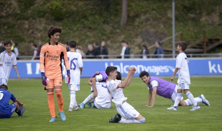 Fotos: El Madrid asalta Zubieta