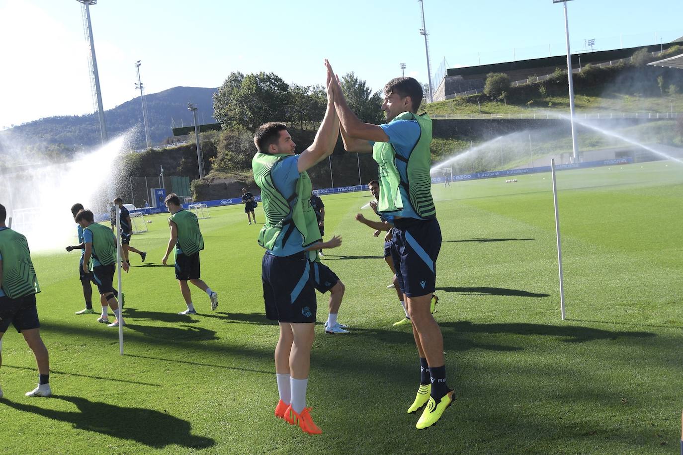 Fotos: La Real Sociedad, preparada para dedicarle la victoria a Sadiq