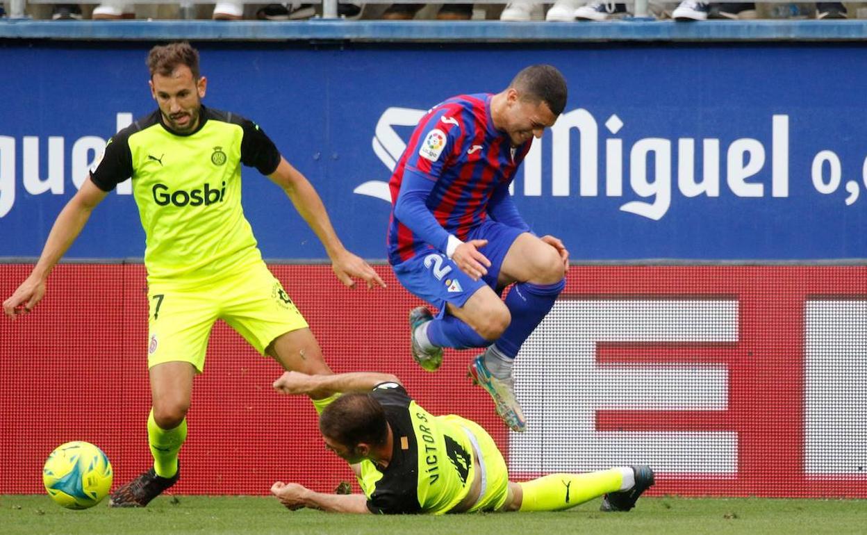 El verdugo del Eibar recupera a su goleador infatigable