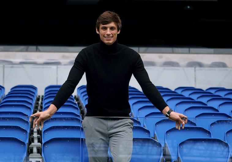 Luis de la Fuente: «Le Normand quiere jugar en la selección»