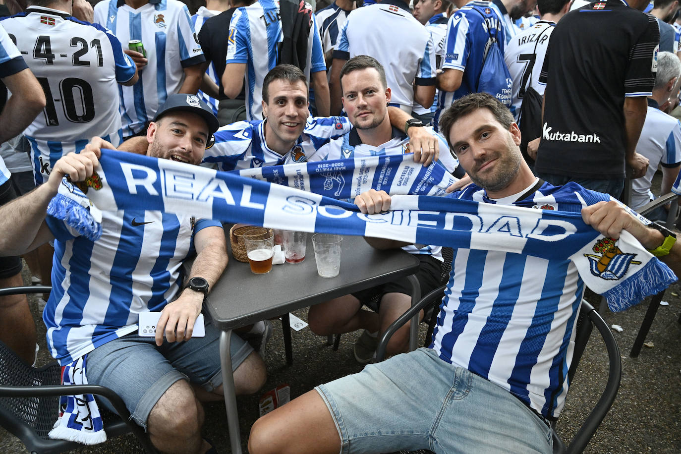 Ambiente magnífico en la previa del Real Sociedad-Athletic