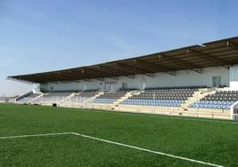 Estadio Tomás Berlanga de Requena donde jugará la Real Sociedad.