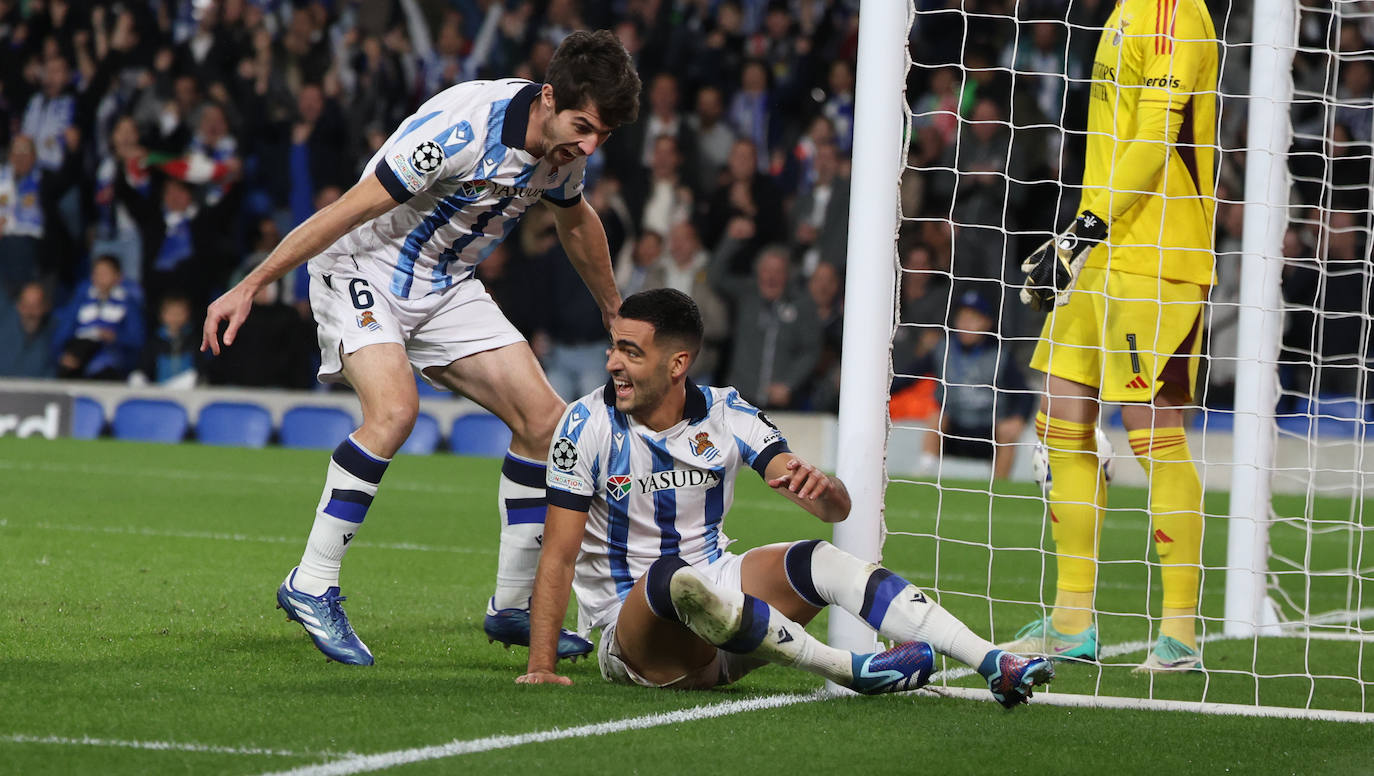 La mejores imágenes del Real Sociedad - Benfica