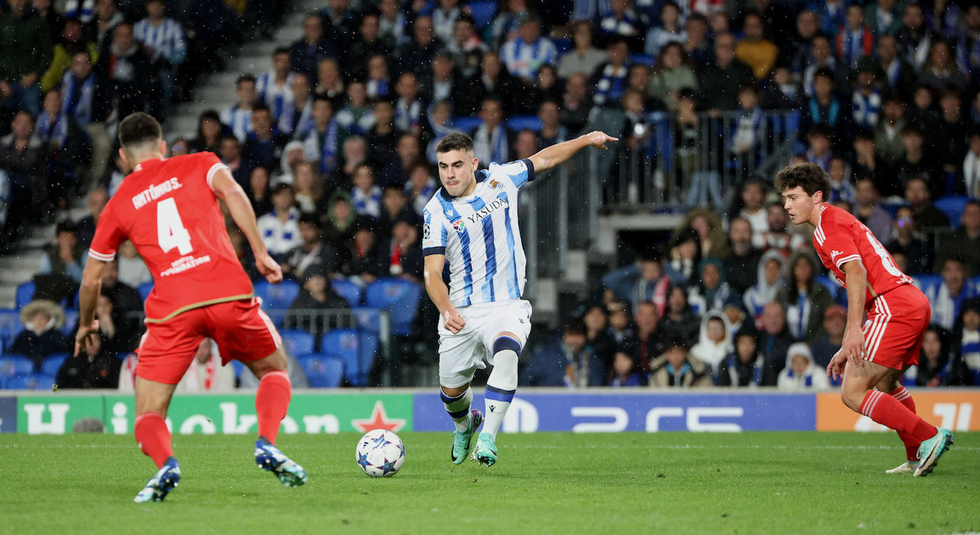 La mejores imágenes del Real Sociedad - Benfica