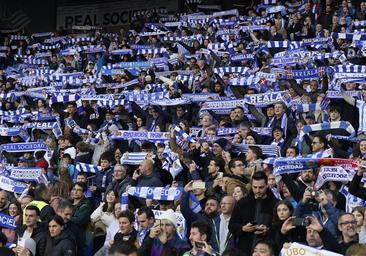 Casi 3.000 aficionados teñirán Milán de txuri-urdin