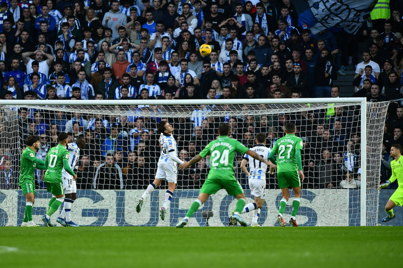 Las mejores imágenes del Real Sociedad - Betis
