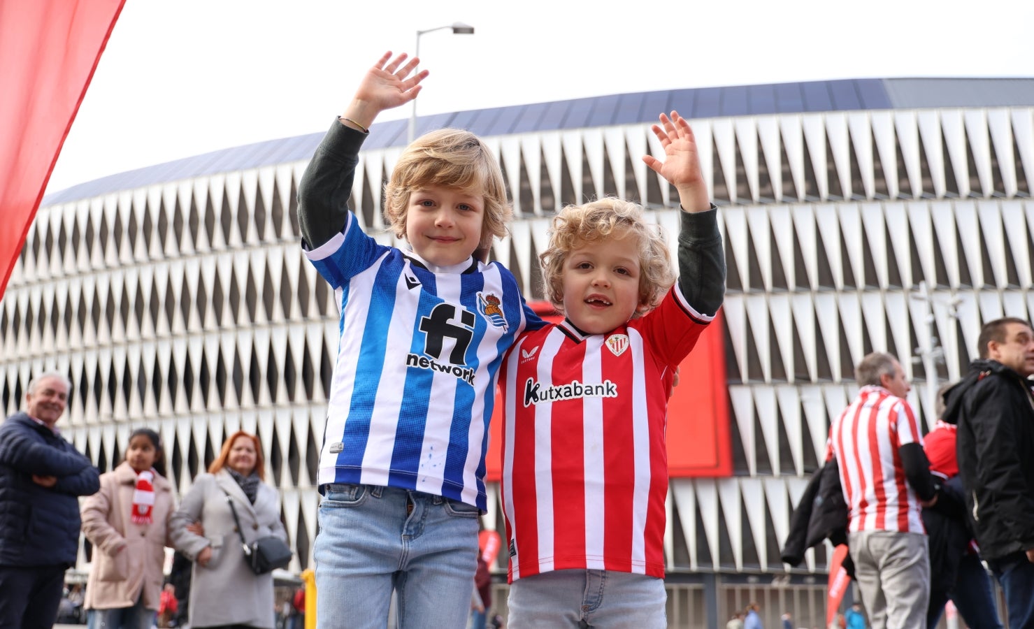 Las aficiones calientan motores antes del derbi