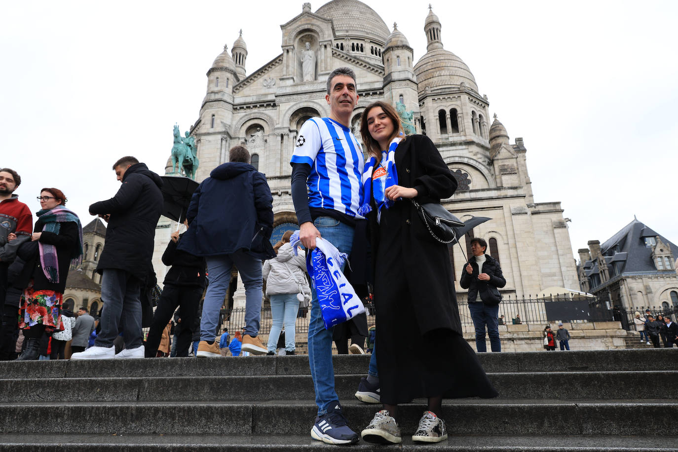 Desembarco txuri-urdin en París