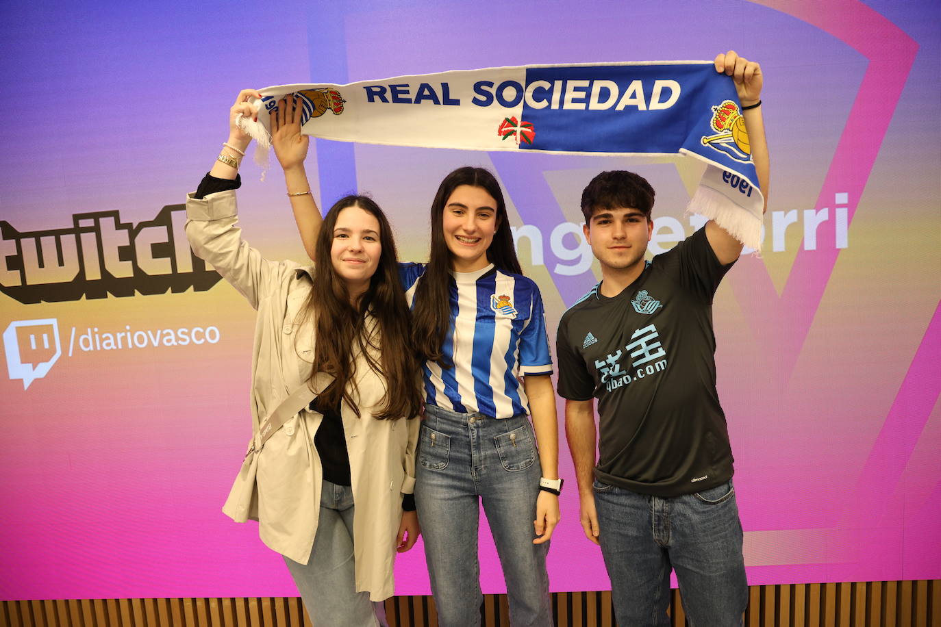 Elene Carballo, Aroa Castellanos y Paul Redondo.