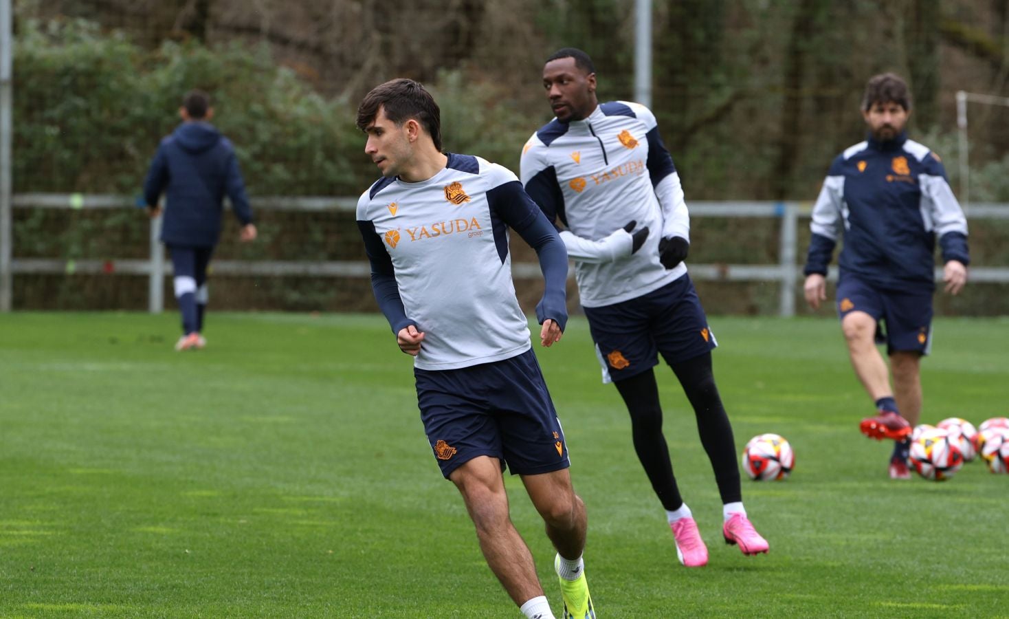 El último entrenamiento de la Real, en imágenes