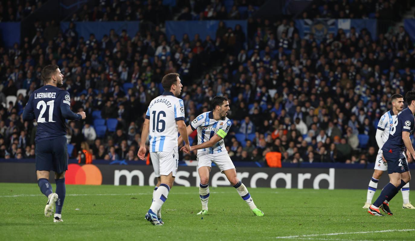 Las mejores imágenes del Real Sociedad - PSG