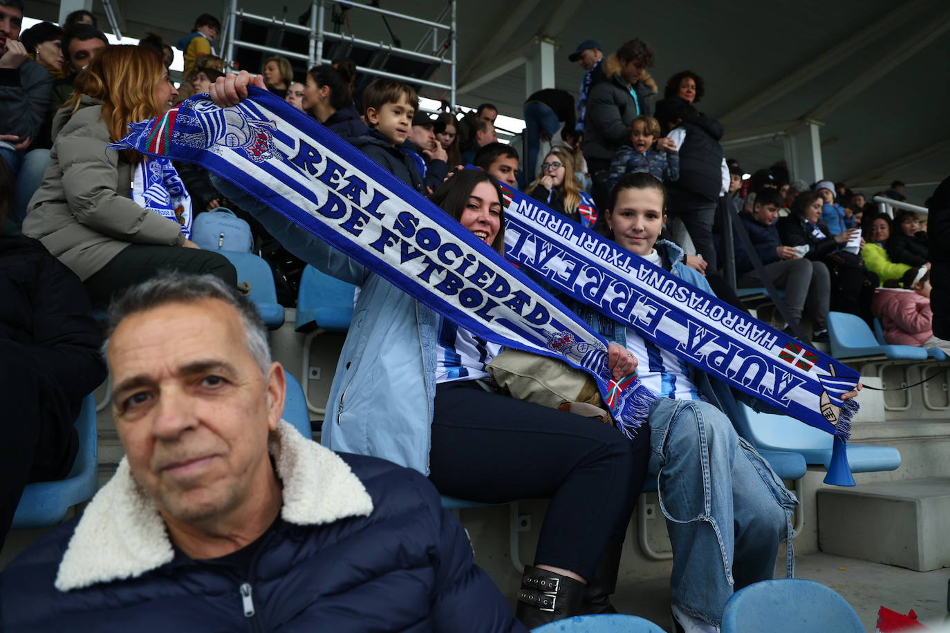 Las mejores imágenes del duelo entre la Real Sociedad y el Barcelona en Zubieta