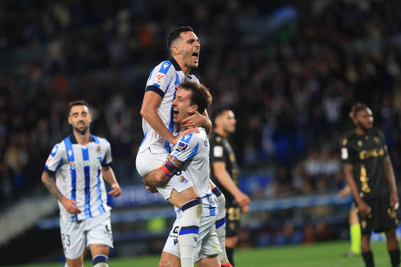 Las mejores imágenes del Real Sociedad - Cádiz
