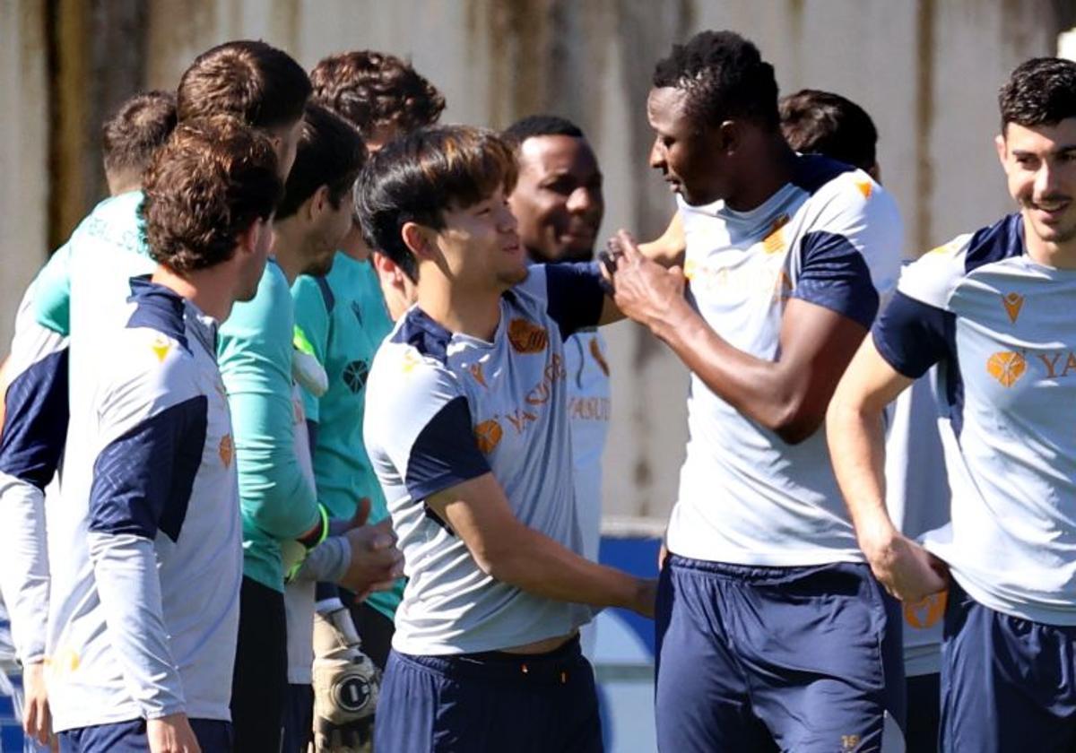 Alegría en el césped de Zubieta