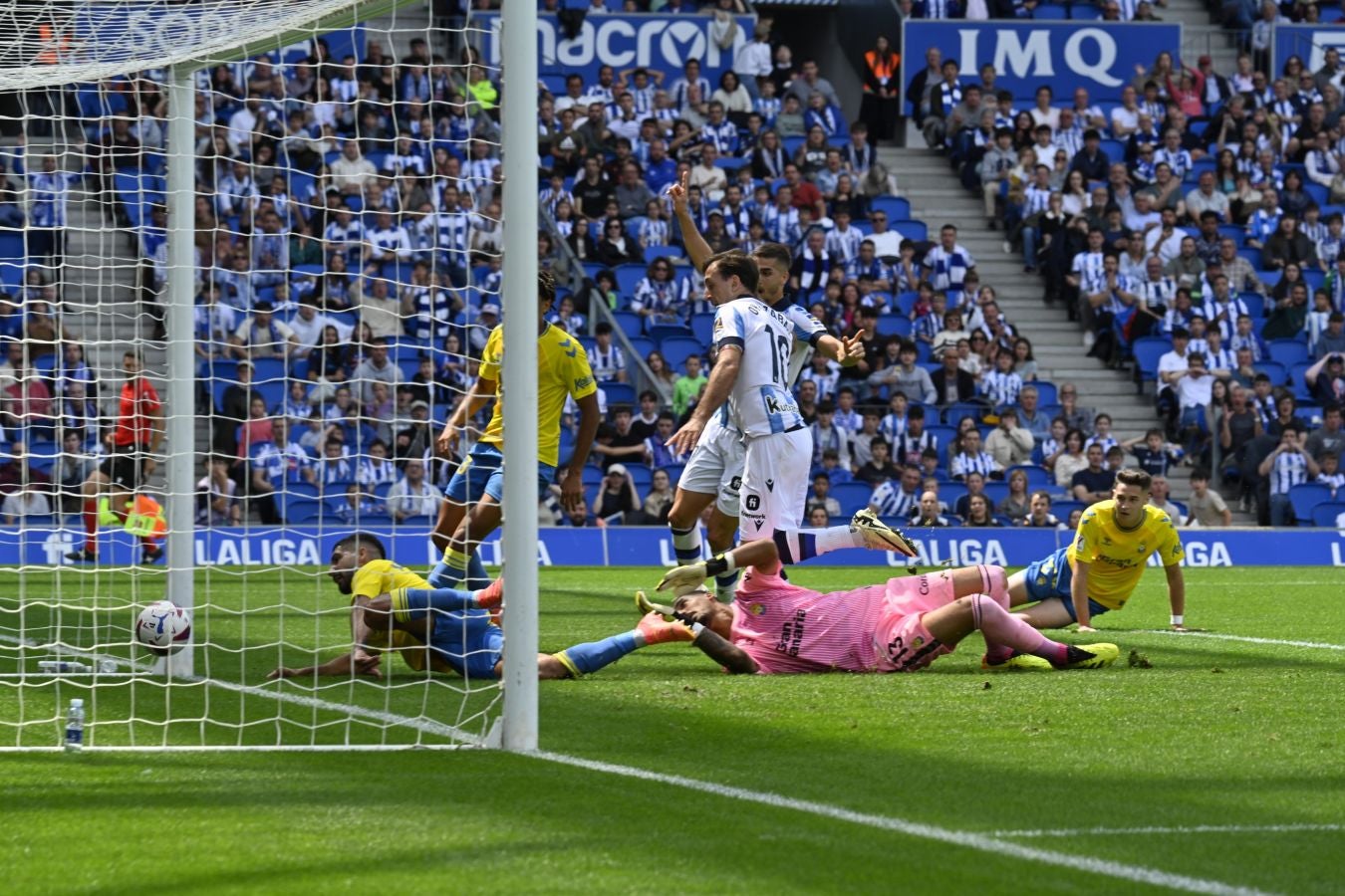 La victoria de la Real ante Las Palmas, en imágenes