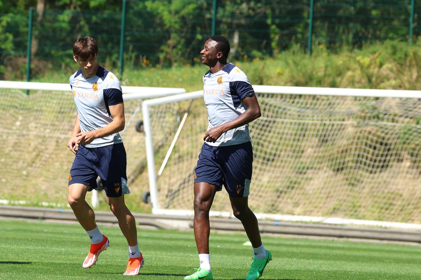 La Real entrena en Zubieta antes de medirse al Barcelona