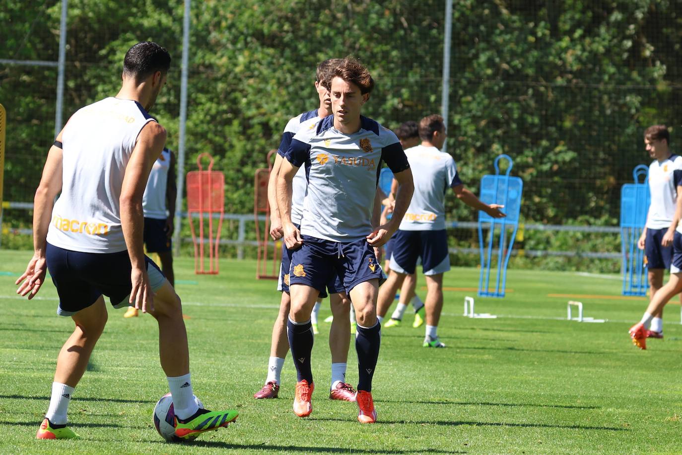 La Real entrena en Zubieta antes de medirse al Barcelona