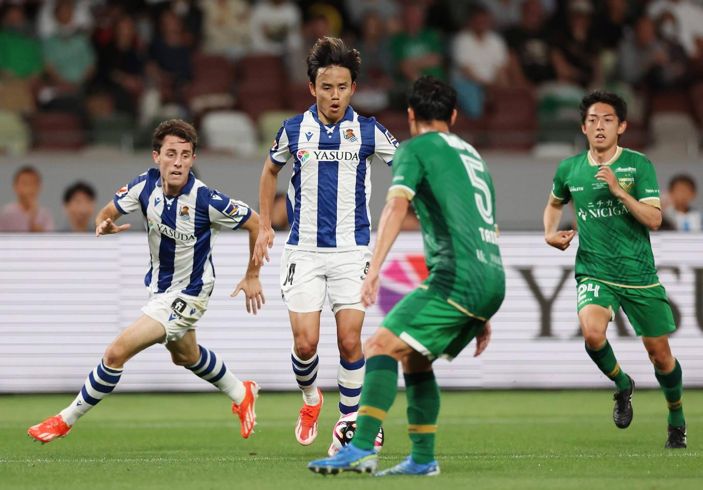 Las imágenes del Tokyo Verdy - Real Sociedad