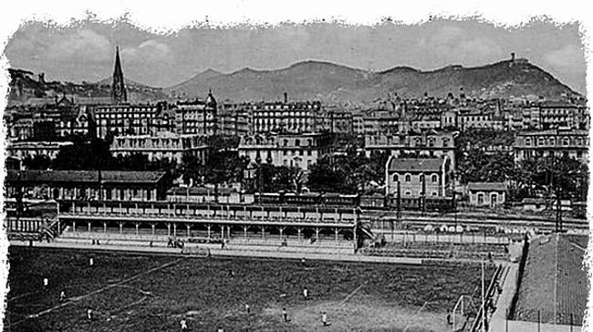 ¿Cuándo se inauguró el campo de Atotxa?