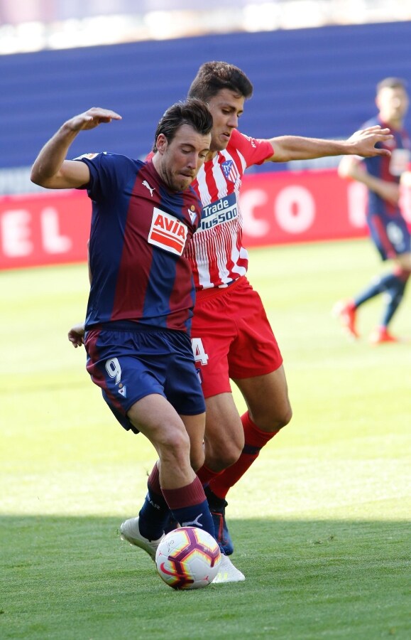 Si no fue ni a la tercera ni a la cuarta, el Eibar espera que a la quinta sí sea capaz de impedir que el Atlético de Madrid se vaya de Ipurua victorioso. 