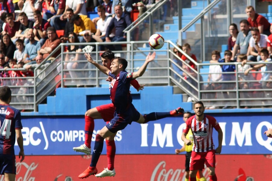 Si no fue ni a la tercera ni a la cuarta, el Eibar espera que a la quinta sí sea capaz de impedir que el Atlético de Madrid se vaya de Ipurua victorioso. 