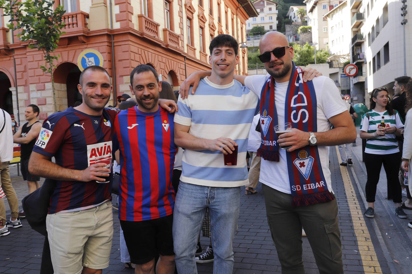 Fotos: Así se vivió en Eibar el intento frustrado de ascenso a Primera