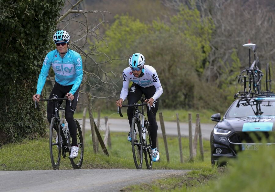 Los equipos de la Vuelta al País Vasco 2018 analizaron el recorrido de la carrera al detalle