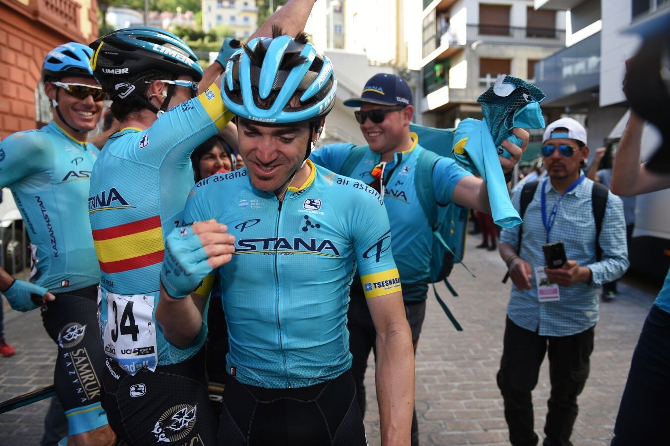 La última etapa de Vuelta al País Vasco, con salida y llegada en Eibar, consta de 118,2 kilómetros y los ciclistas deberán subri seis puetos de montaña.