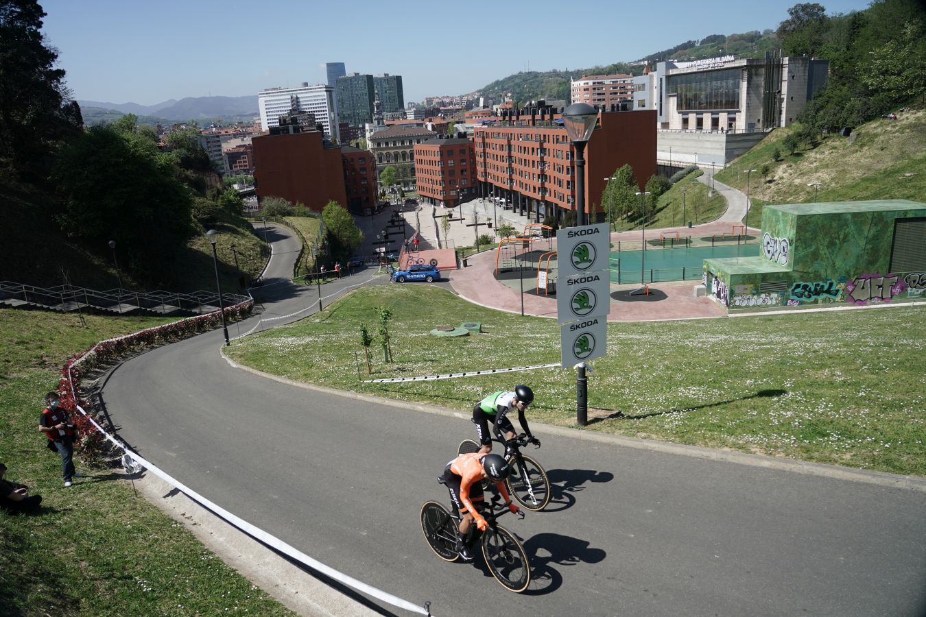 La Itzulia 2021 ha comenzado este lunes con una crono en Bilbao