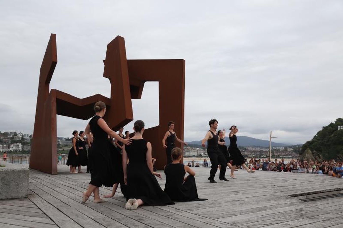 Calles, iglesias y hasta el atarpe de Cáritas han sido los protagonistas del primer día de Quincena Musical en San Sebastián