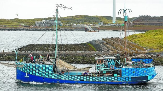 En marcha. La tripulación de 'El Barco de los Locos' ha hecho pública esta imagen en la que muestran cómo han iniciado ya su singladura.