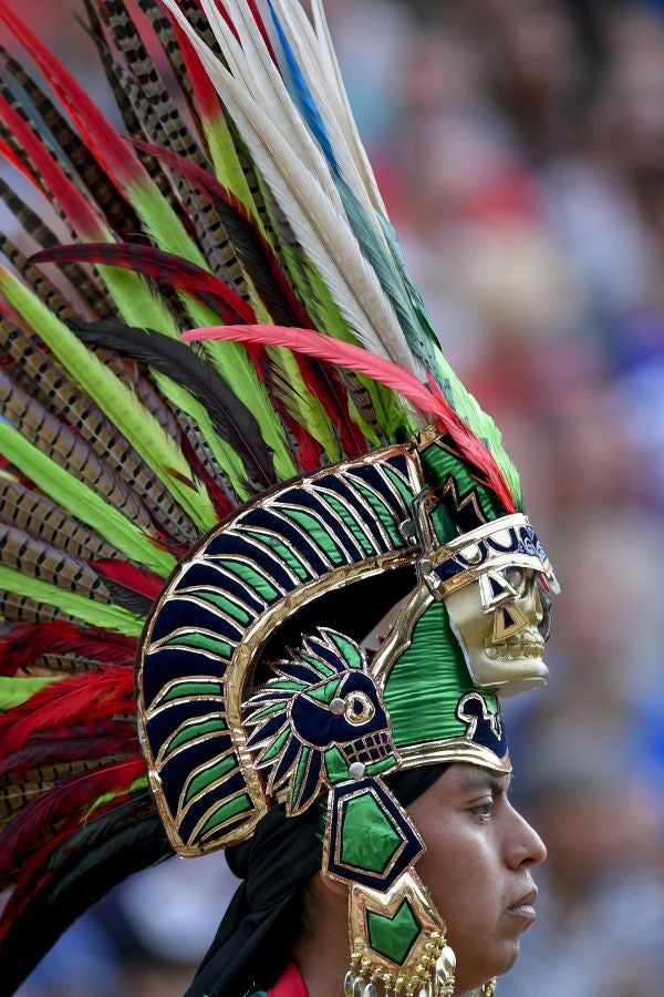 Debrecen, en Hungria, celebra la 48 edición del Festival de Flores, tradición que data de 1966 y que llena de carrozas, flores y espectáculos toda la ciudad, 