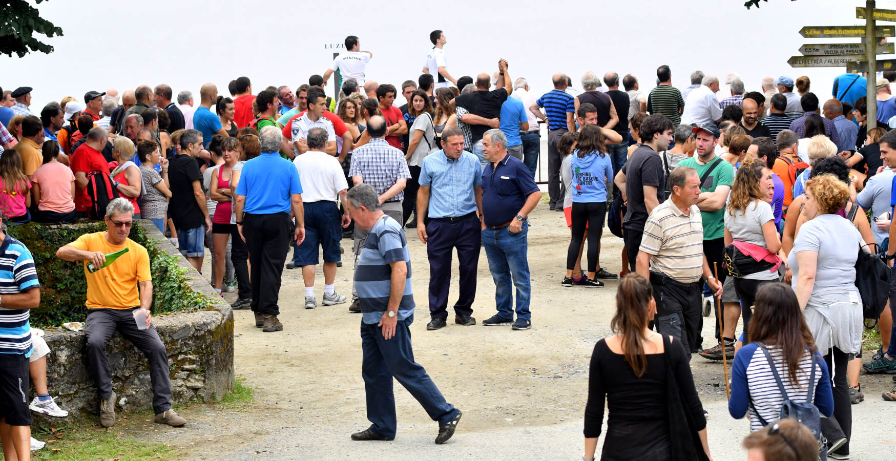 La finca de Artikutza ha celebrado este lunes la festividad de San Agustín con una jornada de puertas abiertas que ha estado amenizada con una serie de actos festivos 