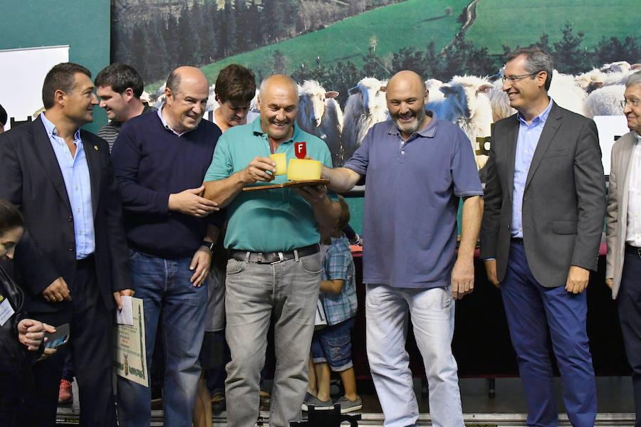 El Concurso de Queso de Pastor es el evento principal de la Feria extraordinaria. 