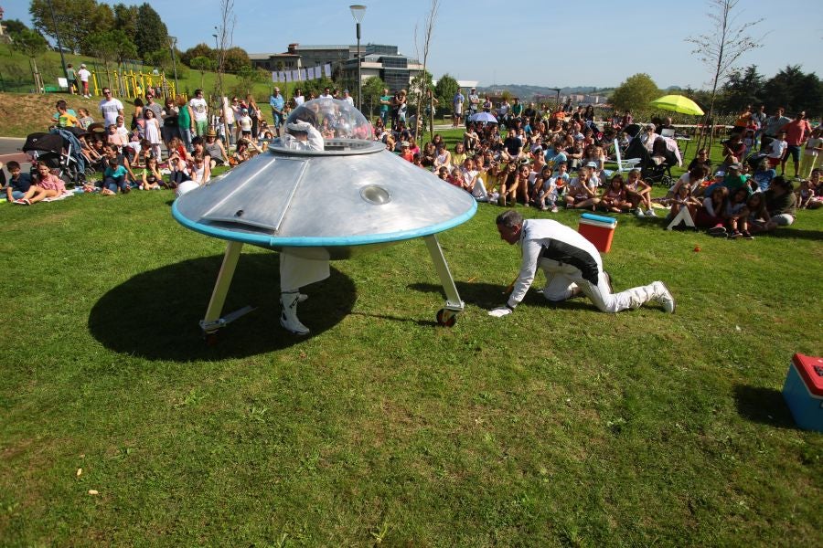 Muchos irundarras disfrutaron de la sesión de Girabira en Gain Gainean, suspendida la pasada semana por mal tiempo