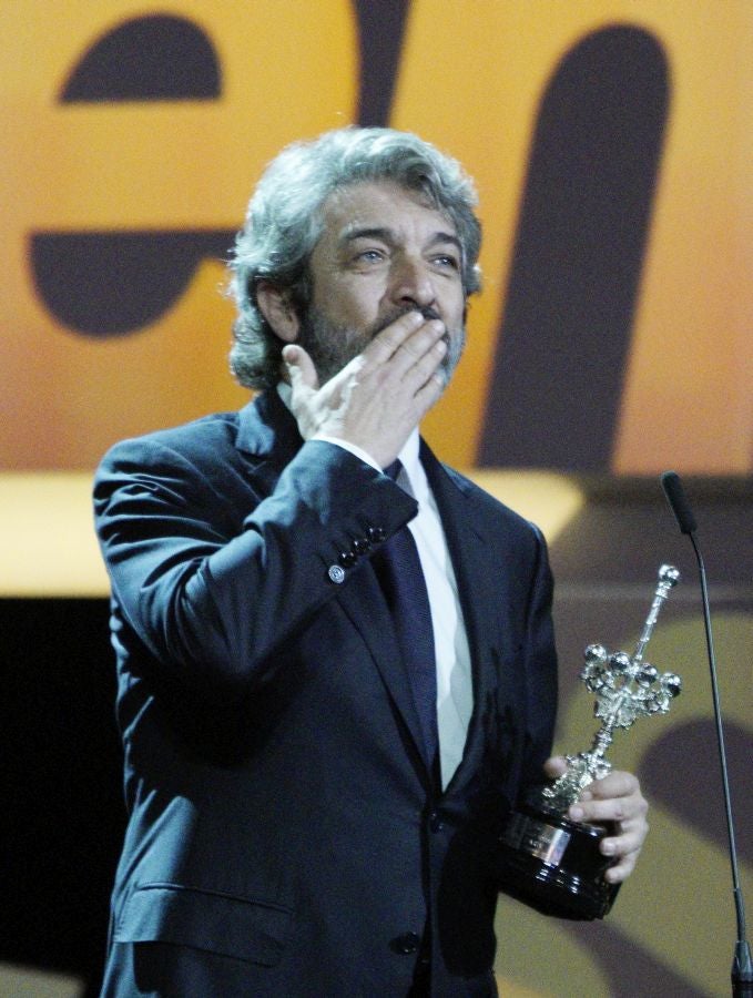 El actor argentino ha querido dedicar el galardón a todos los compañeros de profesión que se han cruzado en su carrera