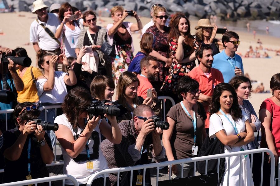 James Franco y su hermano, Dave Franco, presentan en la 65 edición del Festival de Cine de San Sebastián la película 'The Disaster Artist'. 