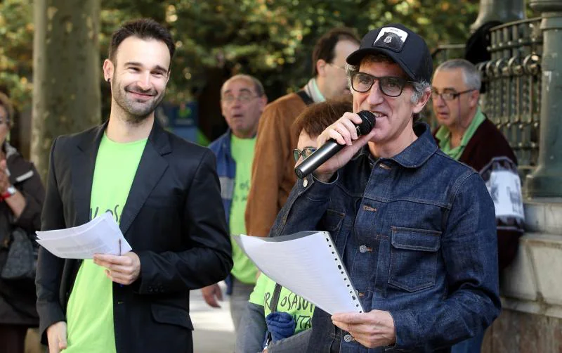 La asociación guipuzcoana ha celebrado en el Boulevard donostiarra el Día Mundial de la Salud Mental