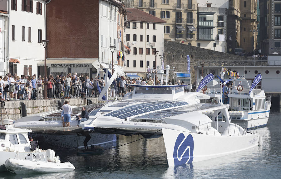 Un buque de hidrógeno recala en Donostia dentro de su gira mundial