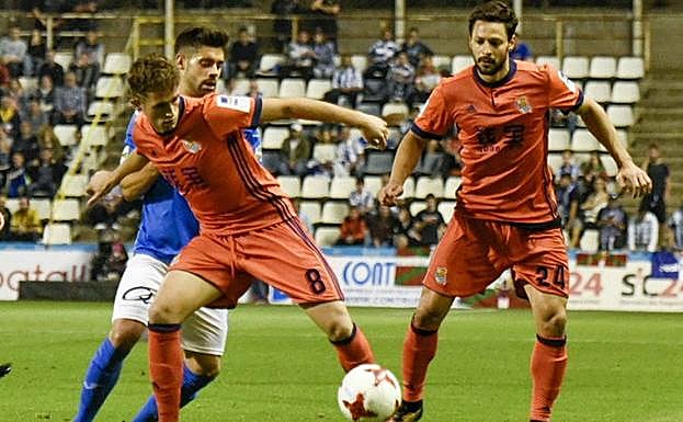 januzaj y De la Bella, en el duelo copero ante el Lleida. 