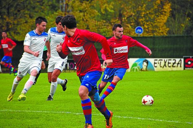 Futbol hobea egin zuten gorrixek baina ez zuten irabazi. 