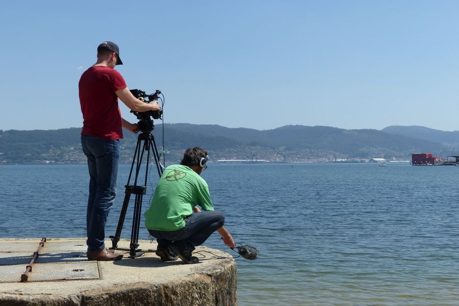 El documental 'Arte al agua' intercala los testimonios de los pescadores vascos y gallegos con imágenes inéditas de la pesca en Terranova pertenecientes a archivos de particulares