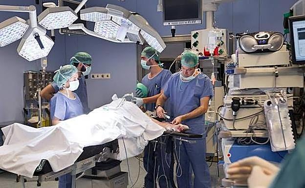 Osakidetza reforzará la actividad por las tardes para reducir las listas de espera