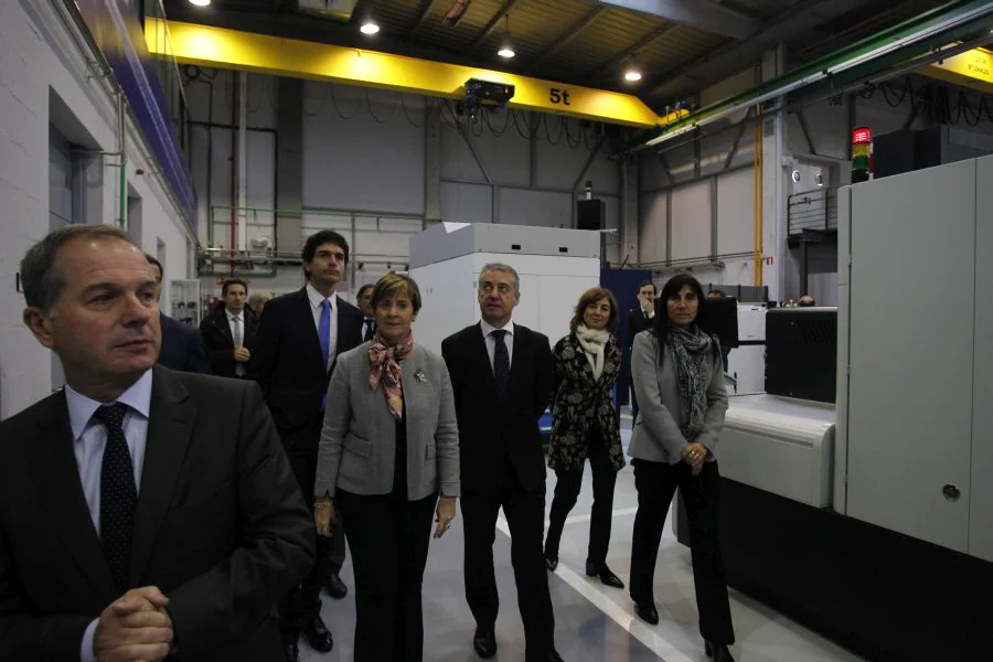 El lehendakari Iñigo Urkullu ha inaugurado este miércoles el Centro de Fabricación Avanzada Aeronáutica (CFAA), situado en el parque tecnológico de Zamudio
