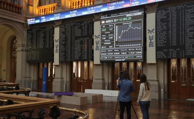 Interior de la Bolsa de Madrid.