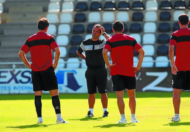 Cervera, en un entrenamiento con el Real Unión. 