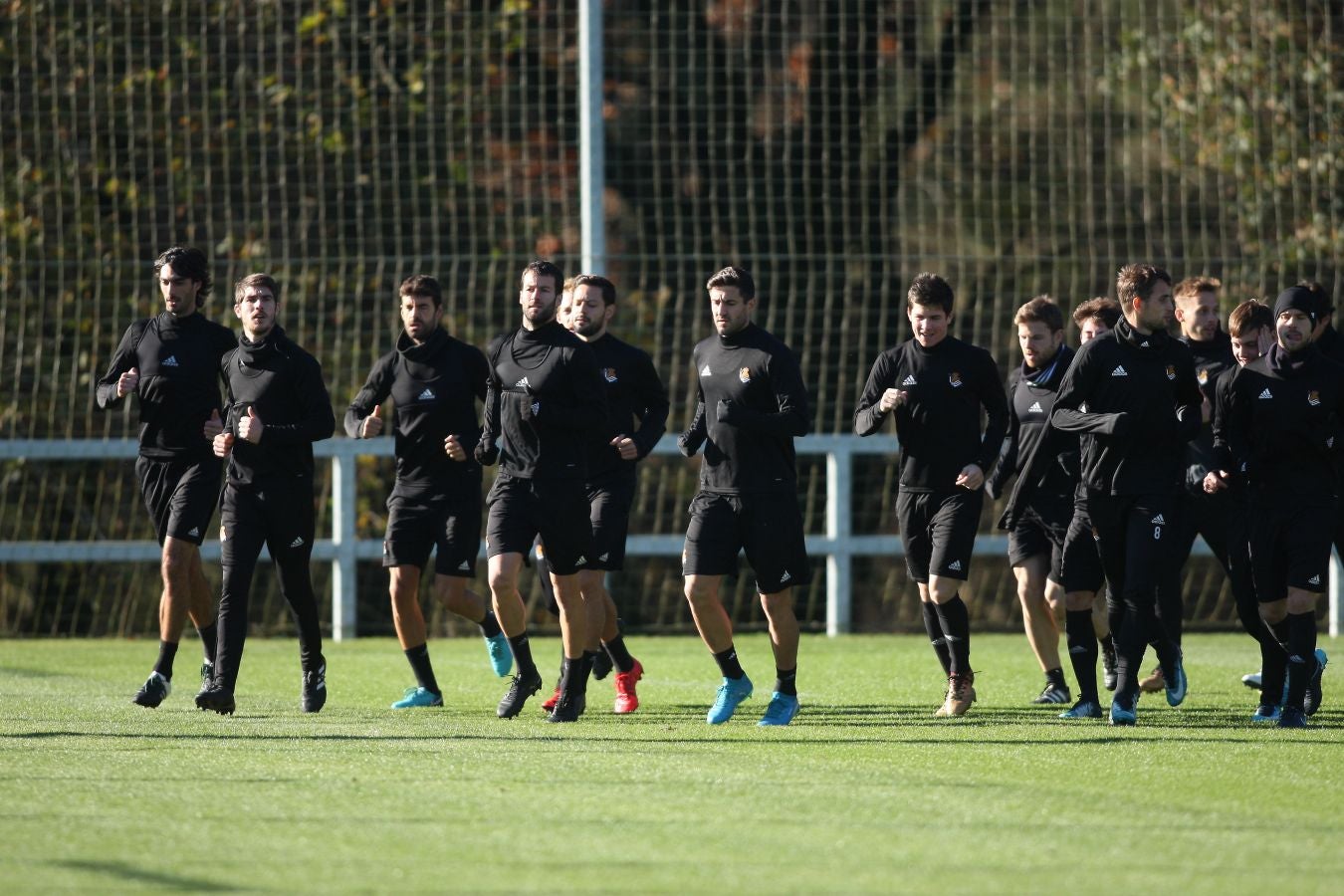 La Real Sociedad ha realizado este miércoles el último entrenamiento antes del partido del jueves ante el Zenit de San Petersburgo.