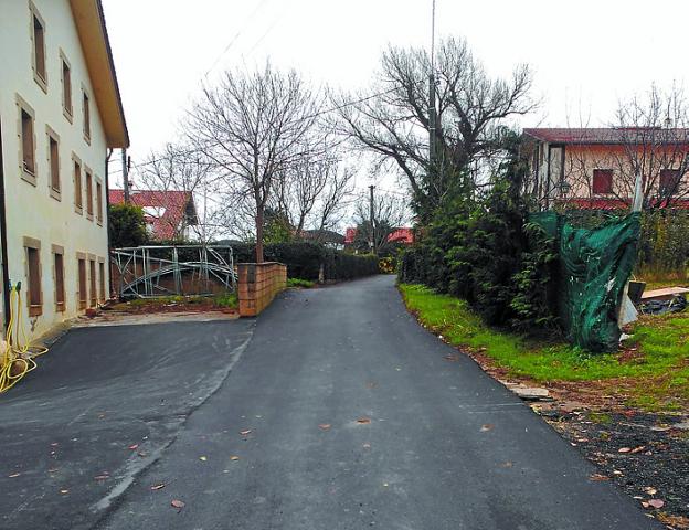 Herri-bideak. Konpontzen jarraitzen du Udalak. 